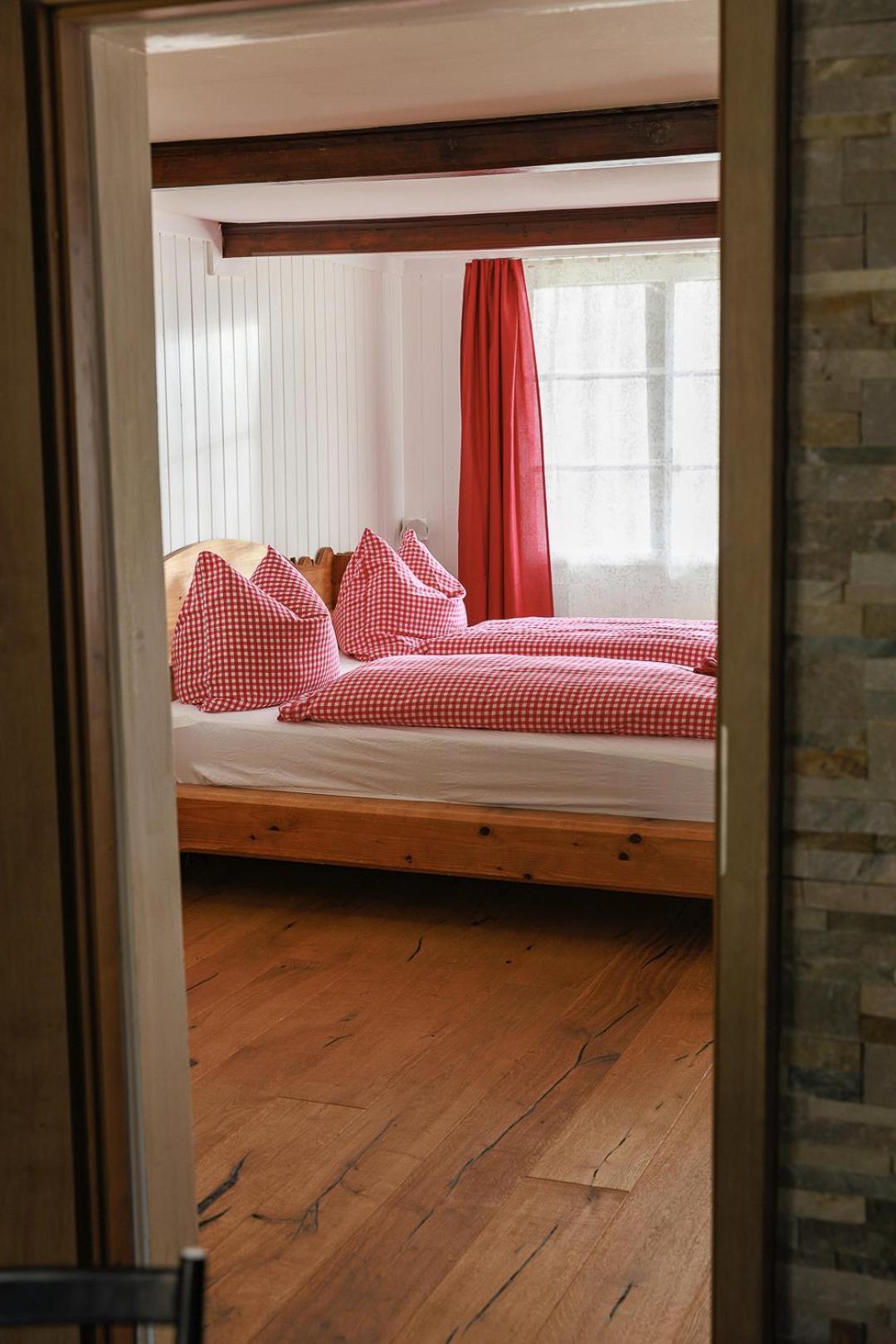 Charming Alpine Retreat By Apartments Capricorn Gsteigwiler Esterno foto